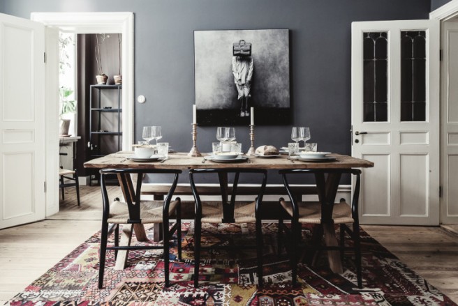 gray-walls-rustic-table-dining-room-e1453495274326